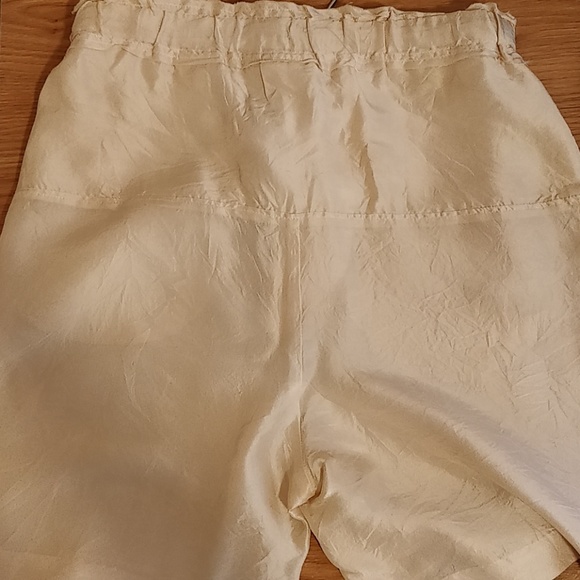 Short - Picture 3 of 3